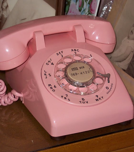 Pink Vintage Phone 112